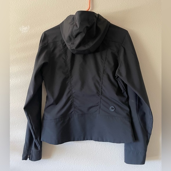 Marmot Shell - Picture 2 of 4